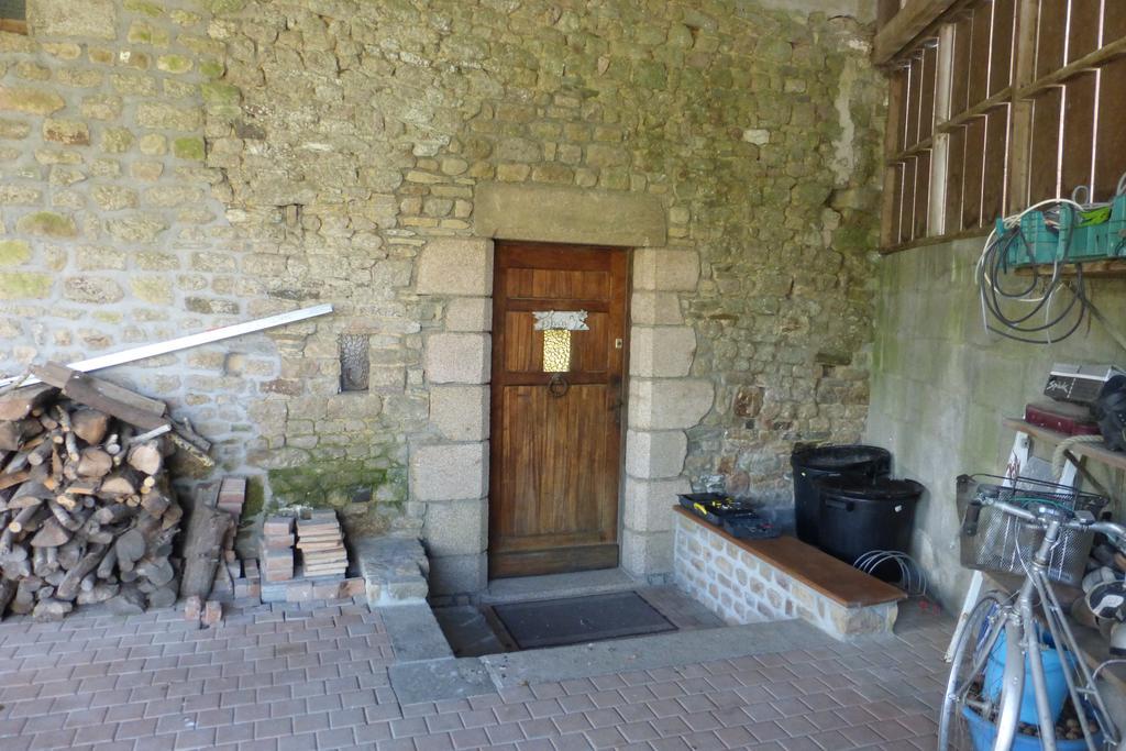 Au Coeur De La Baie Le Val-Saint-Père Exterior foto